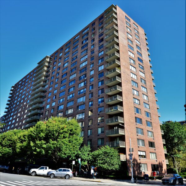 
            The Vaux Condominium Building, 372 Central Park West, New York, NY, 10025, NYC NYC Condos        